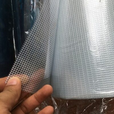 Màng nhựa pvc có sợi polyester gia cường